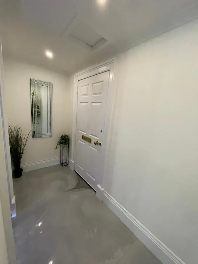 Royal Mile Apartment 2Bedroom エディンバラ
