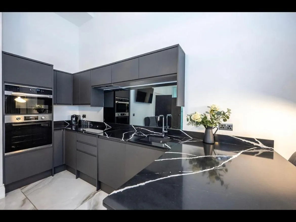 Royal Mile Apartment 2Bedroom Edinburgh United Kingdom